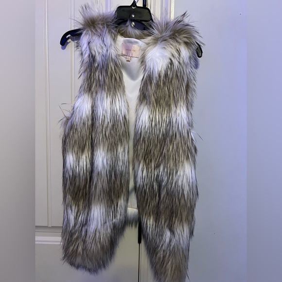 Skies are Blue faux fur vest size m medium - Picture 1 of 3